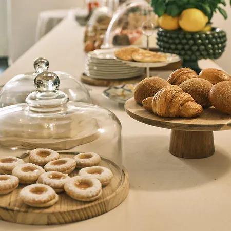 Bed & Breakfast Cifili House Of Charme 4*
