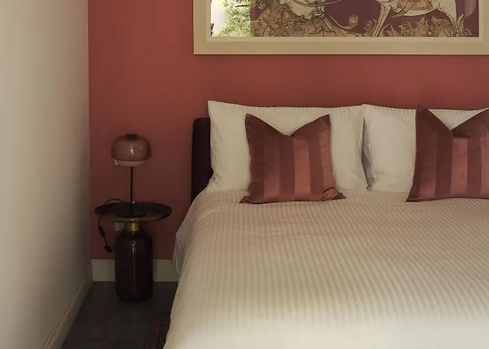 Cifili House Of Charme Bed & Breakfast 4*